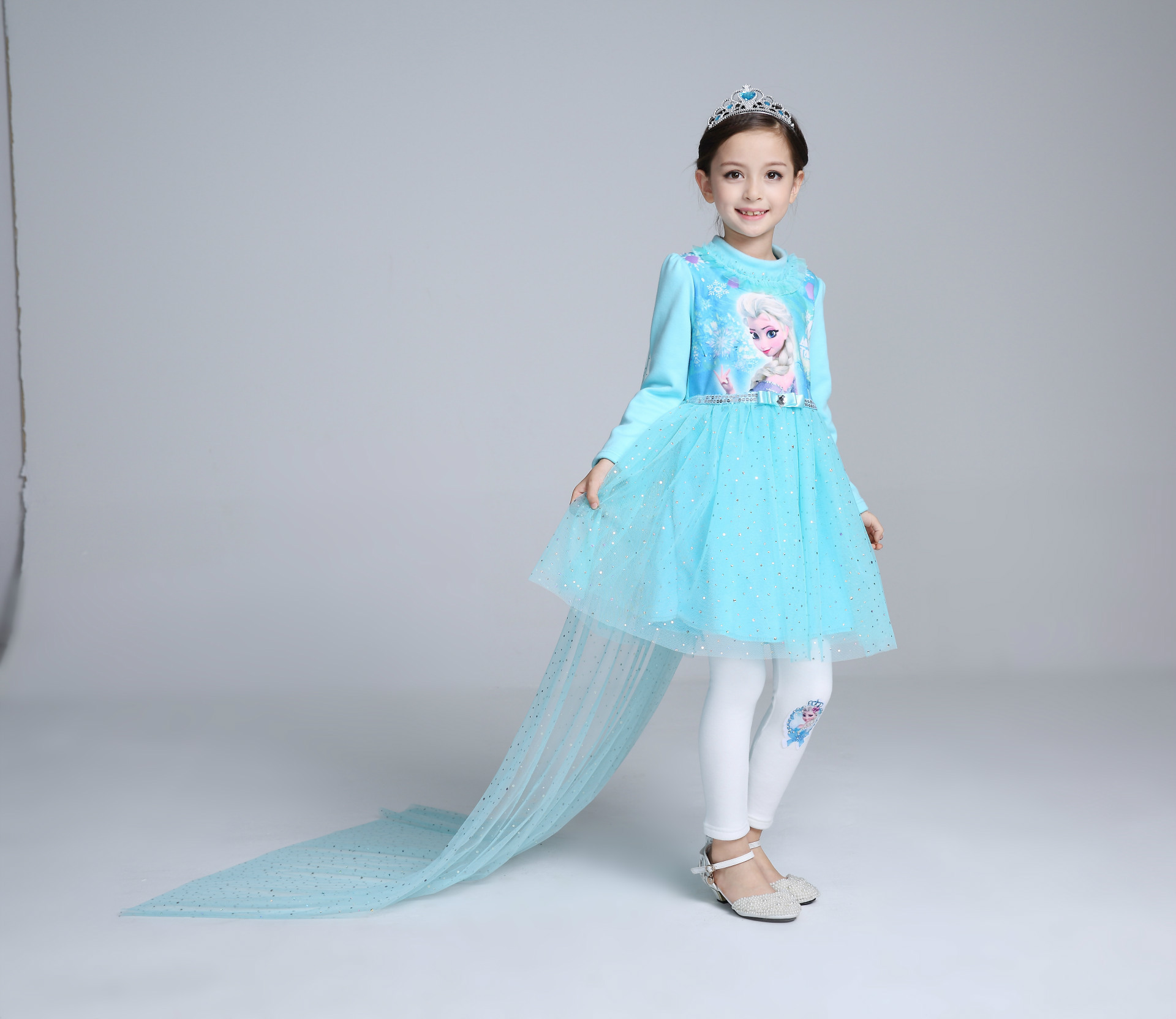 F68122-1  Girls princess skirt